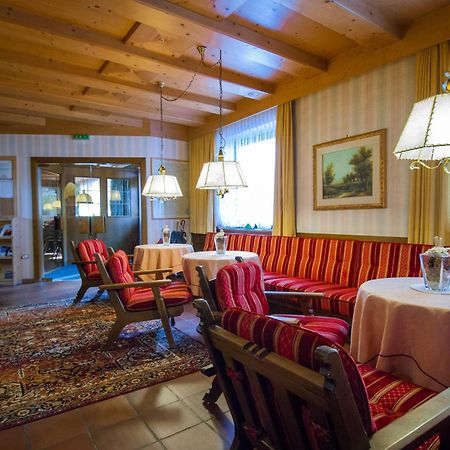 Hotel Urthaler دوبياكو المظهر الخارجي الصورة